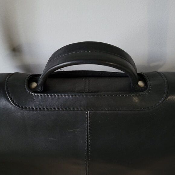 EUC WILSONS THE LEATHER EXPERTS BLACK GENUINE LEATHER LAPTOP MESSENGER BAG - Picture 5 of 16